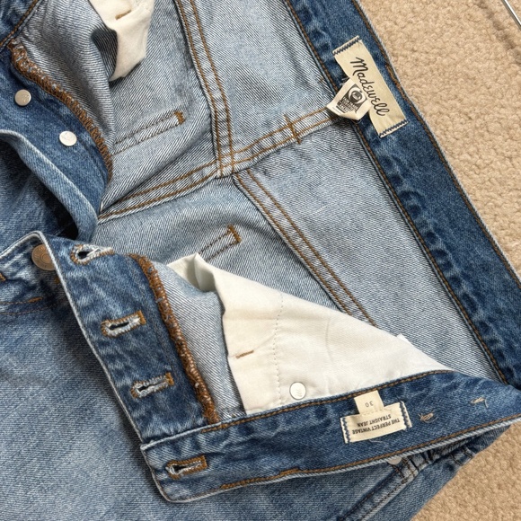 Madewell Jeans The Perfect Vintage Straight Button Fly Split Hem Denim Size 30 - Picture 10 of 11